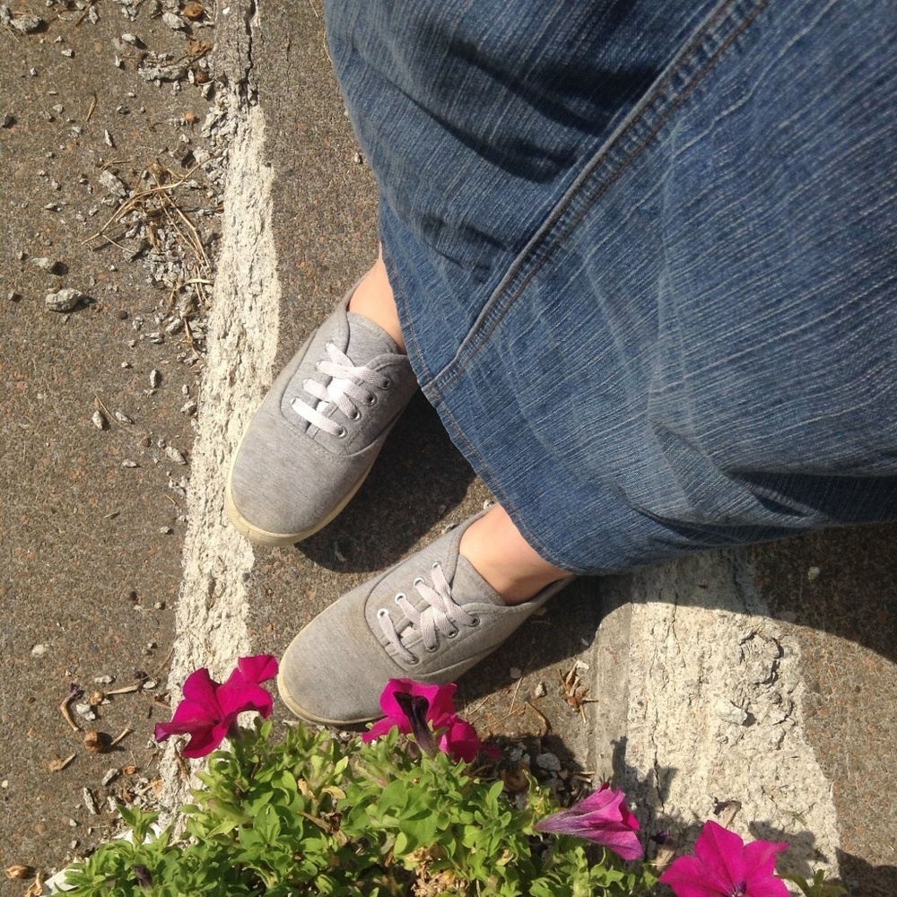 ISO  LONG STRAIGHT JEAN SKIRTS